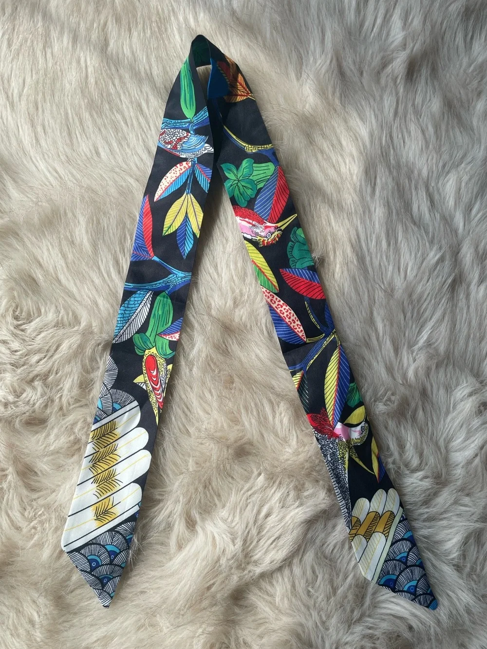 Poly Skinny Bandana Scarf with Multicolor Tropical Print